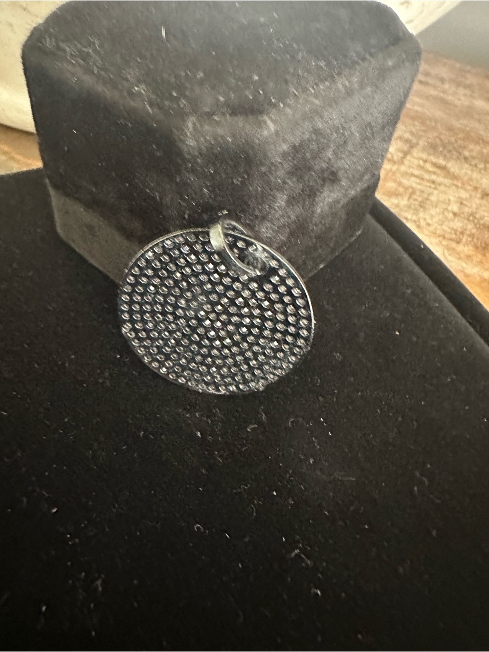 Round Black Crystal Pendant Necklace - Women Accessories